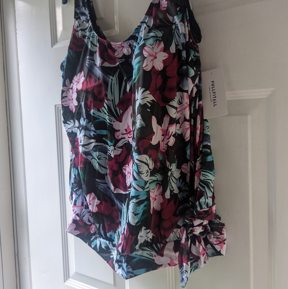 Floral Tankini Swim Set - Picture 6 of 6